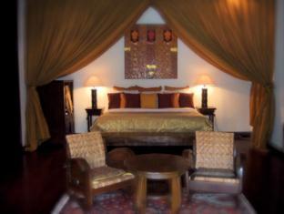 Villa Kampung Kecil Seminyak *