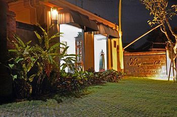 Mimpi Manis Villa