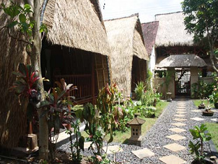Adi Bungalow 3*