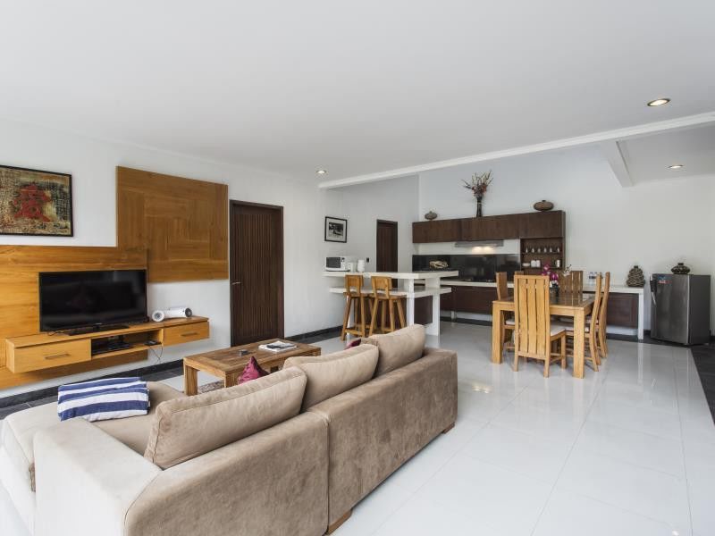Delu & 4* Kerobokan (Bali)