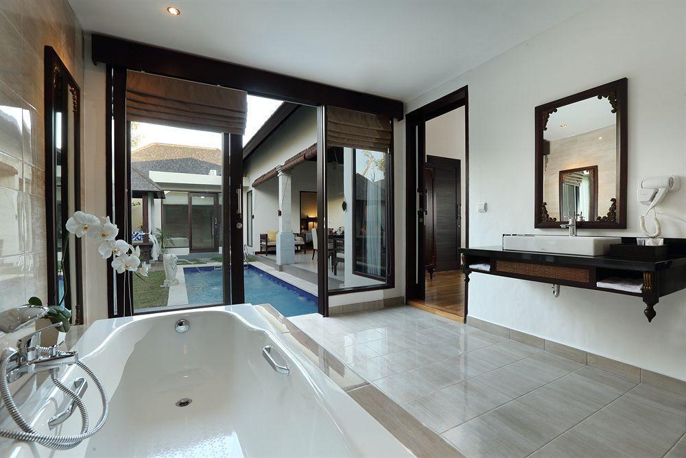 Aldeoz Grand Kancana Hotel 4*