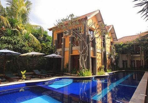 Bali Matahari 3*