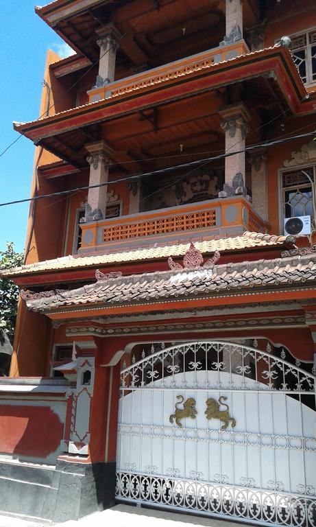 Ratih Bali Asrama Denpasar (Bali)