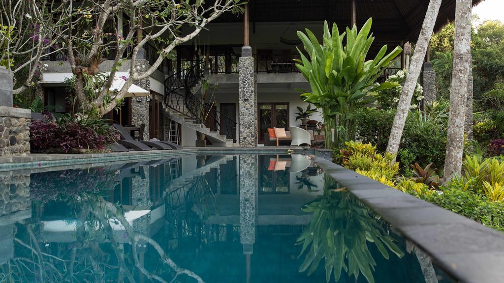 Alami Villa *