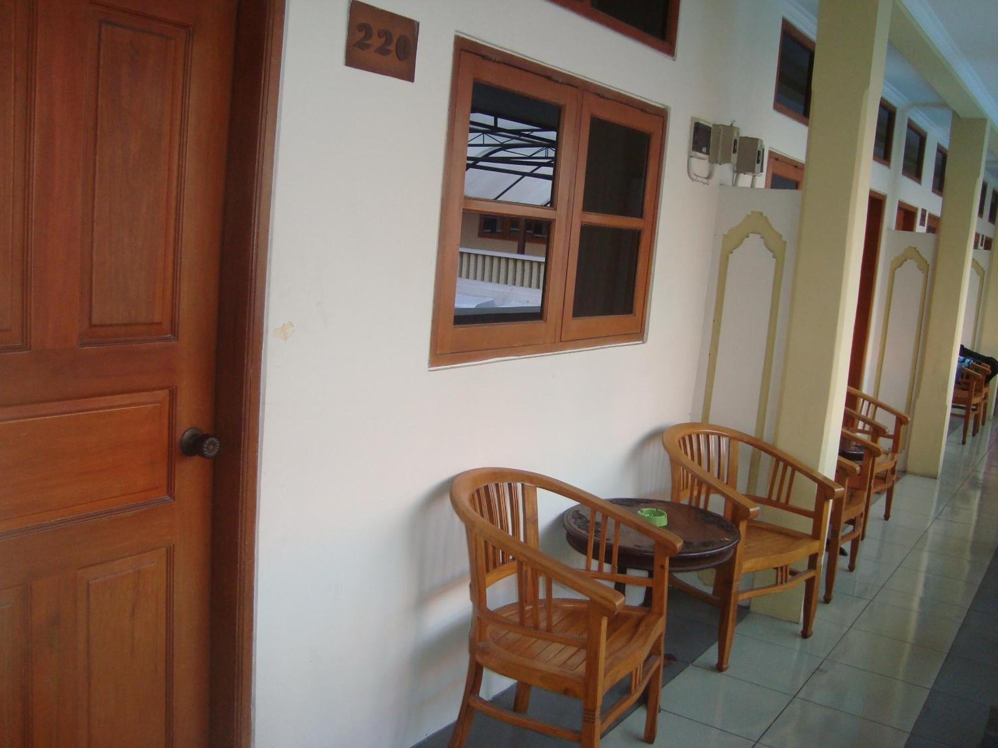 Rosani 3* Kuta (Bali)