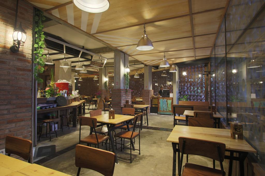 J Kuta Kuta (Bali)