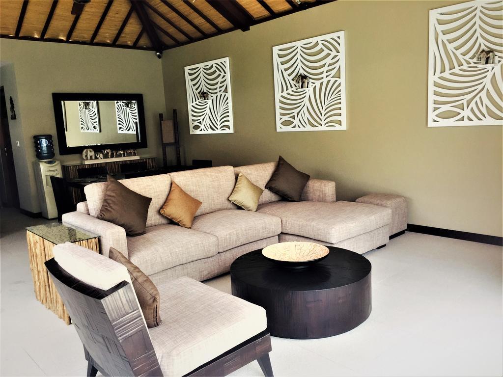 Villa Arama Poolside *