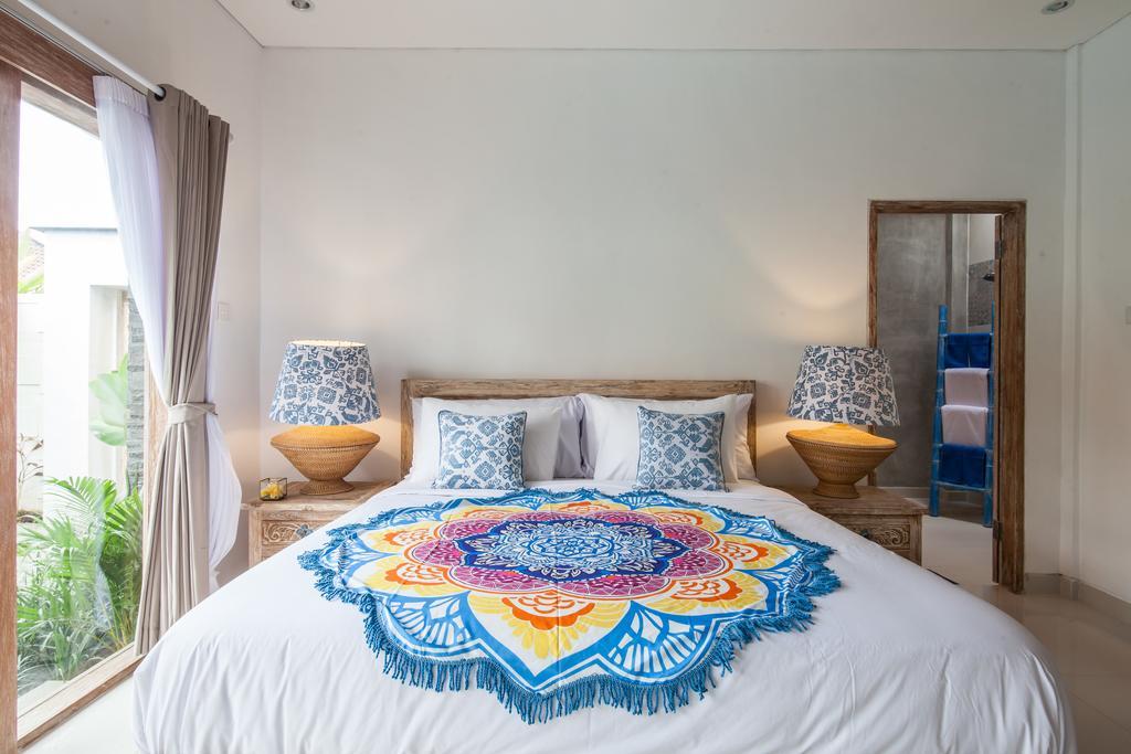Villa Ambermoon