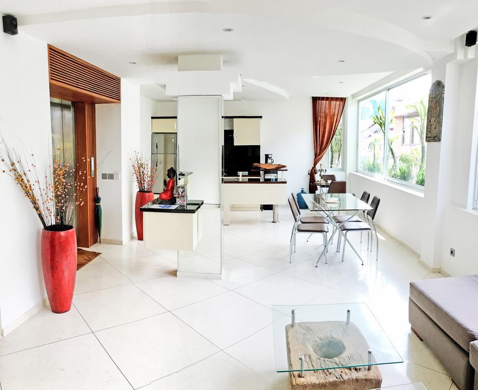 Flora Bali Apartemen Seminyak (Bali)
