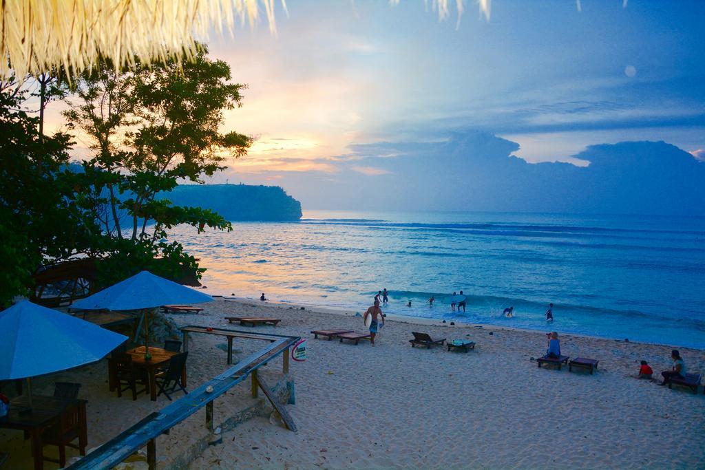 Santai Warung Bali *