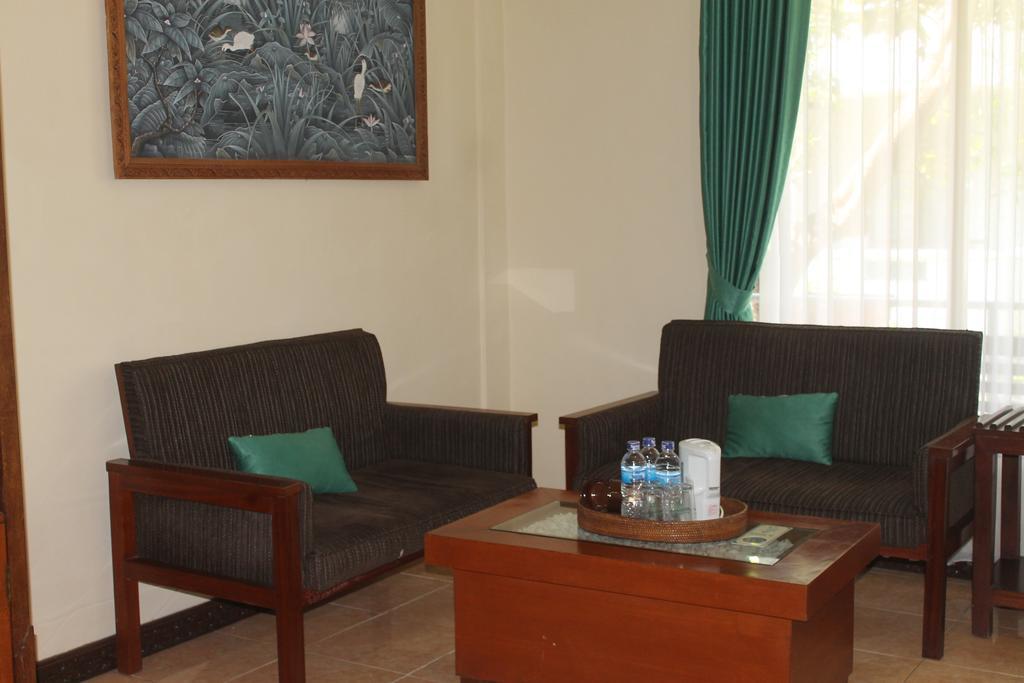 Melasti Kuta & Hotel 3*