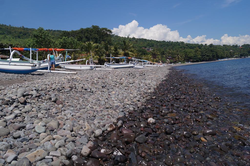 Mangga Beach Guest house