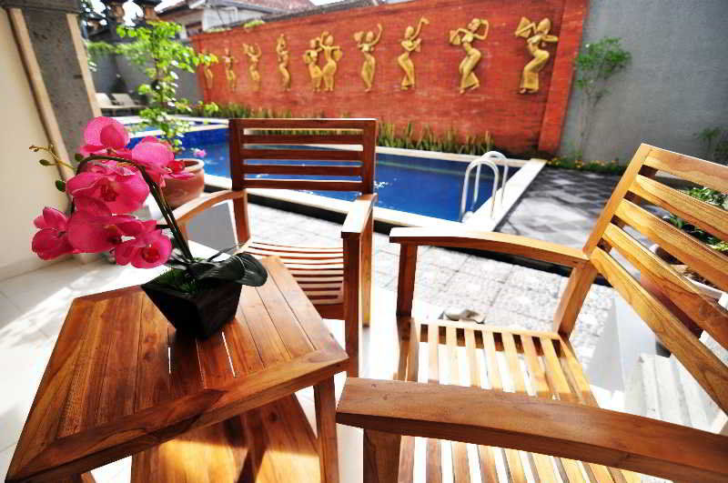 Jesens Ii Hotel 3*