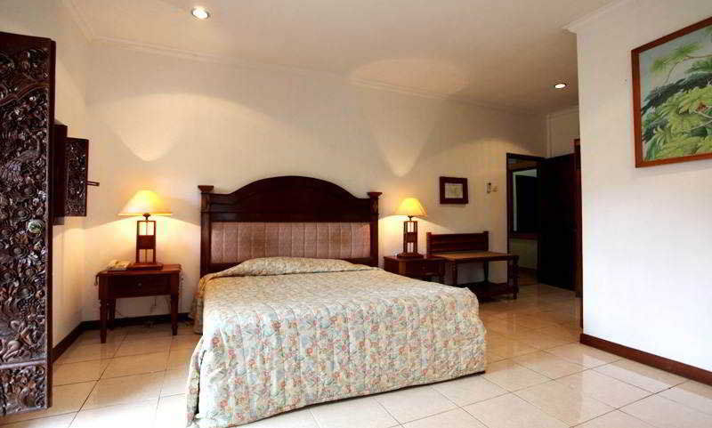 Hotel Shanti Front 3*