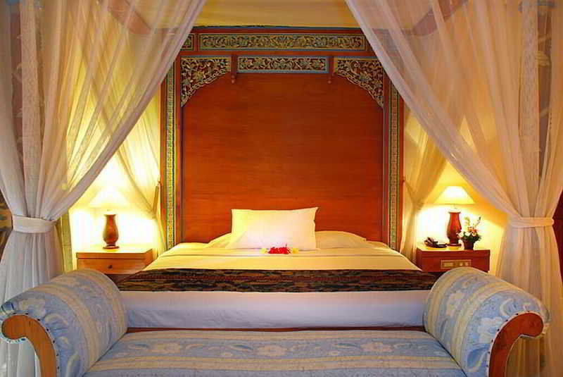 Resort Sari Segara & 3*