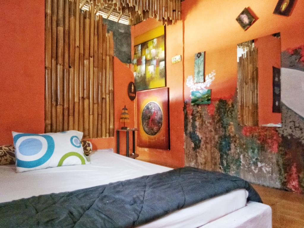 Rumah Warna Guest house 2*