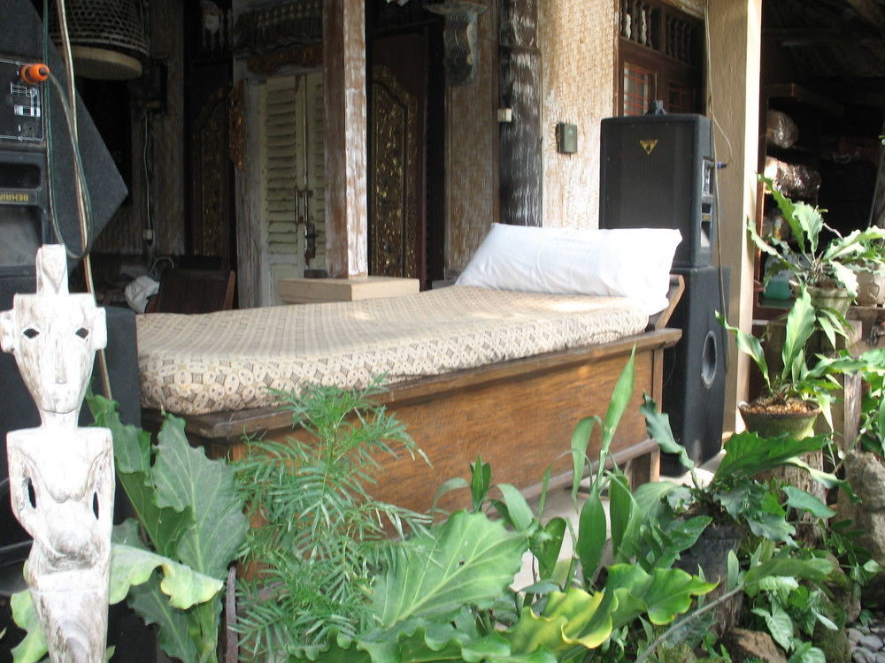 Santhiku & Lovina (Bali)