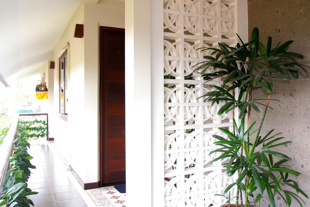 Guest house Rumah Taman 3*