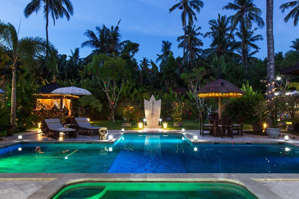 Gusmania Candi Dasa (Bali)