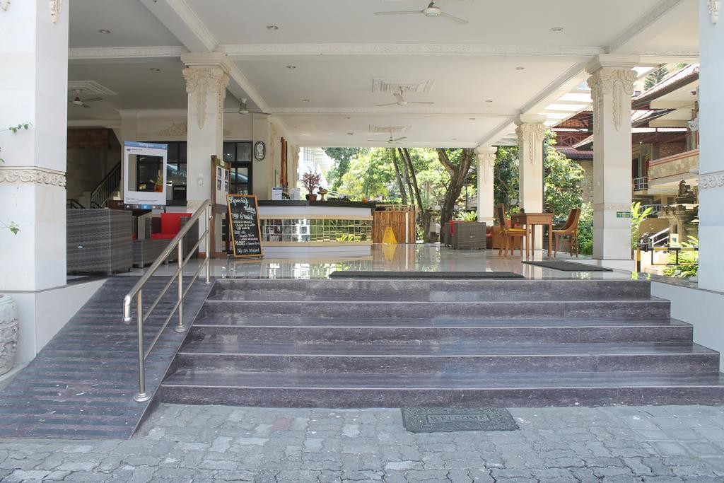 Melasti Kuta & Hotel 3*