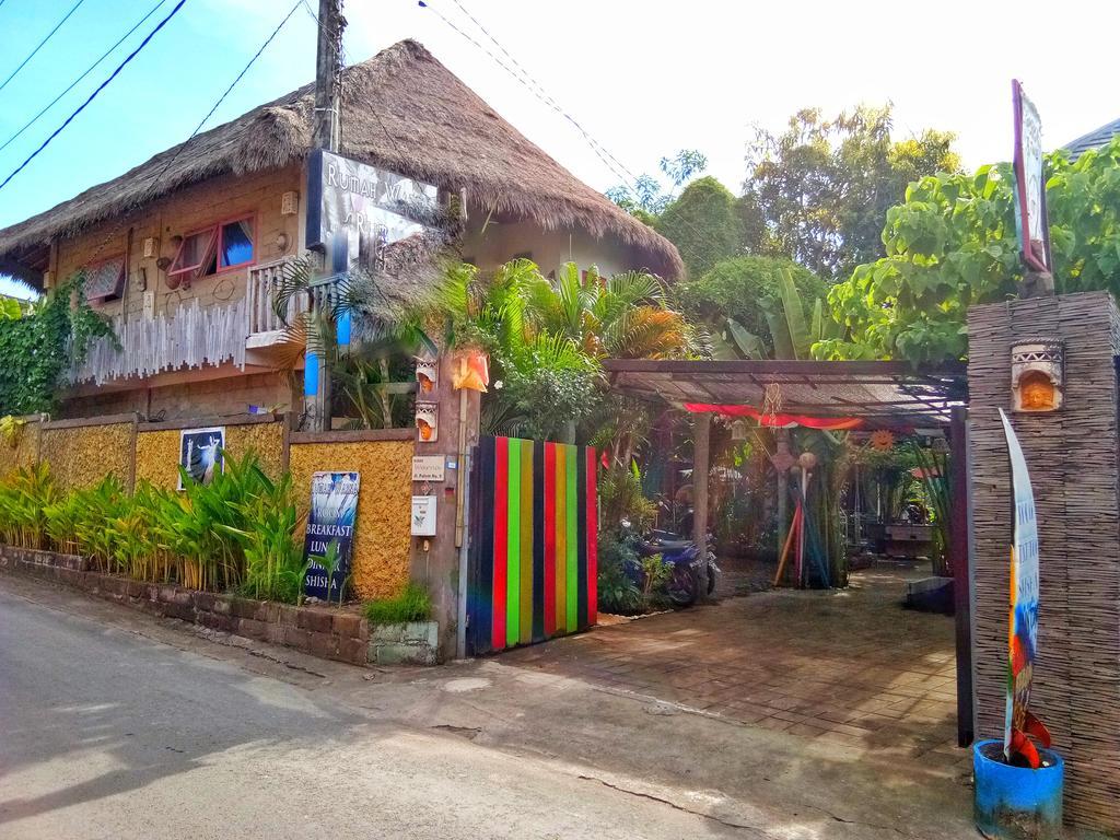 Guest house Rumah Warna