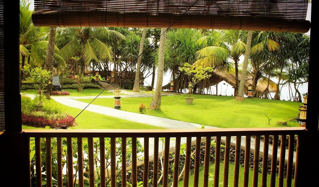 Shores Bali Holiday park Seraya