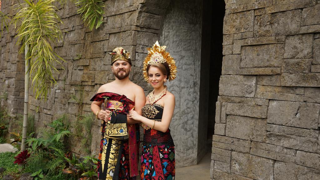 Senetan And * Ubud (Bali)