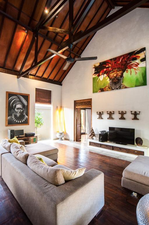 Villa Seminyak Villa *