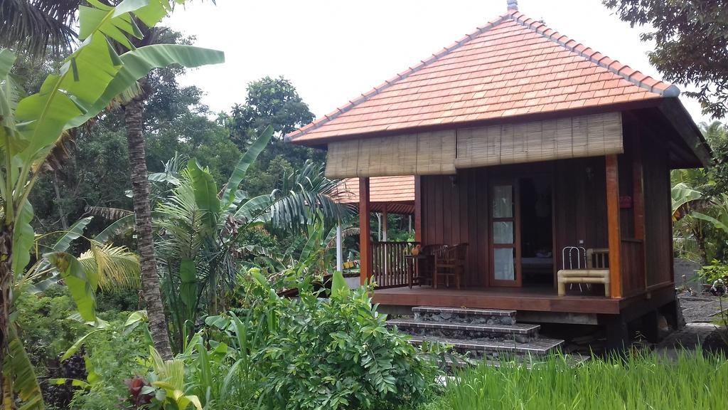 Khrisna Hs And Sidemen (Bali)