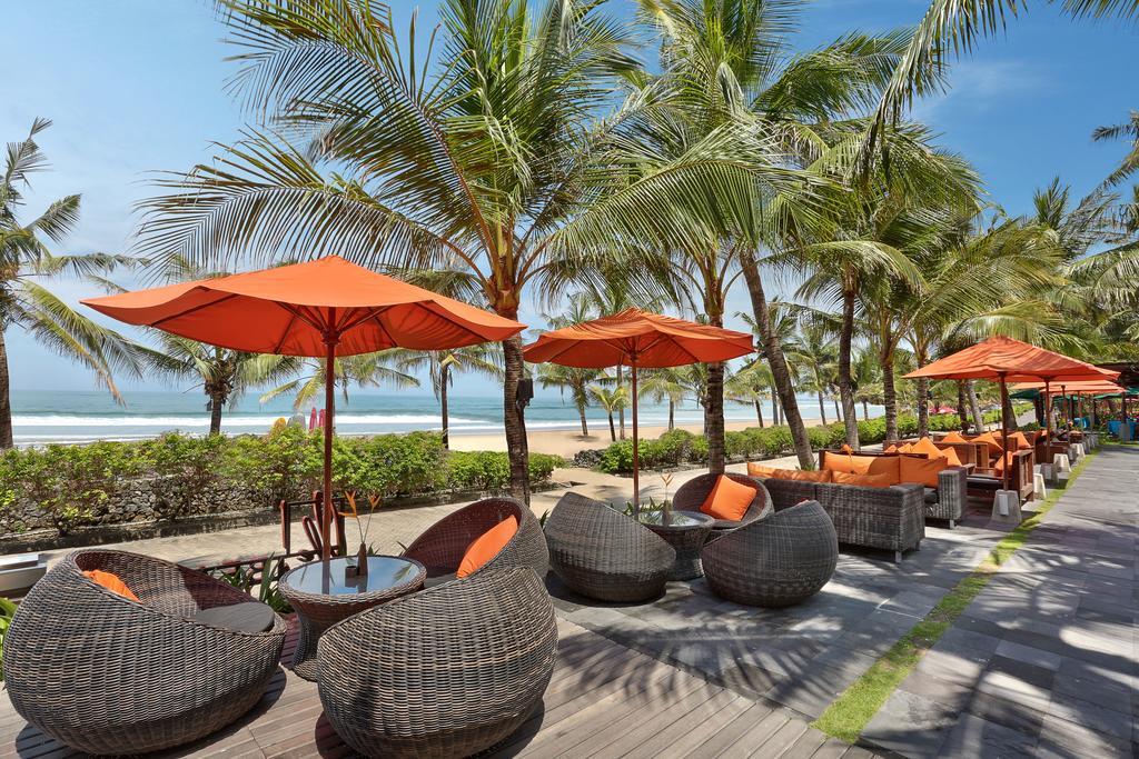 Legian Beach Villas *