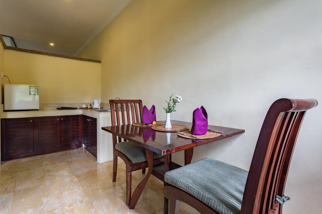 Anini Raka & Resort
