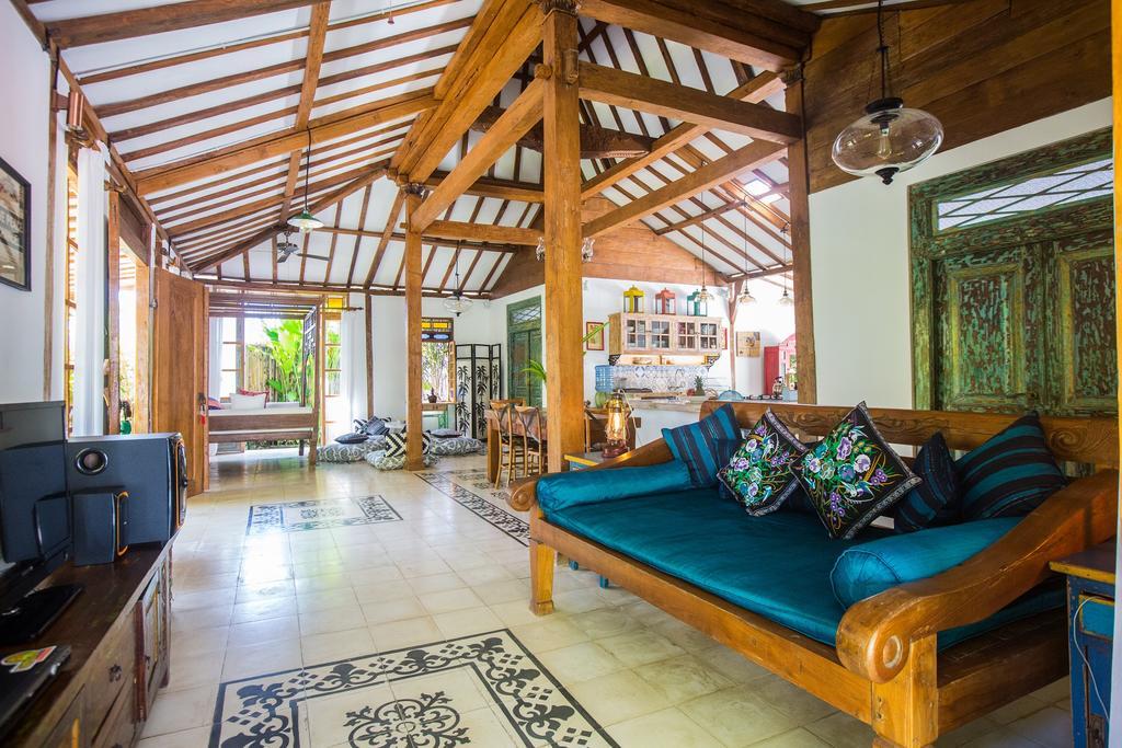Villa Lata *