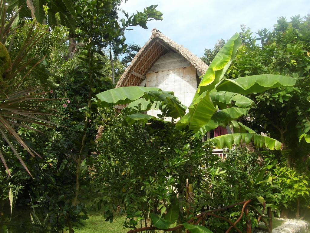 Milo's Holiday park 3*