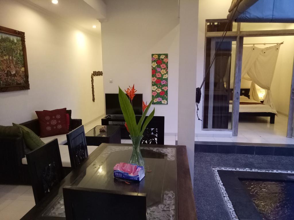 Esa Villa