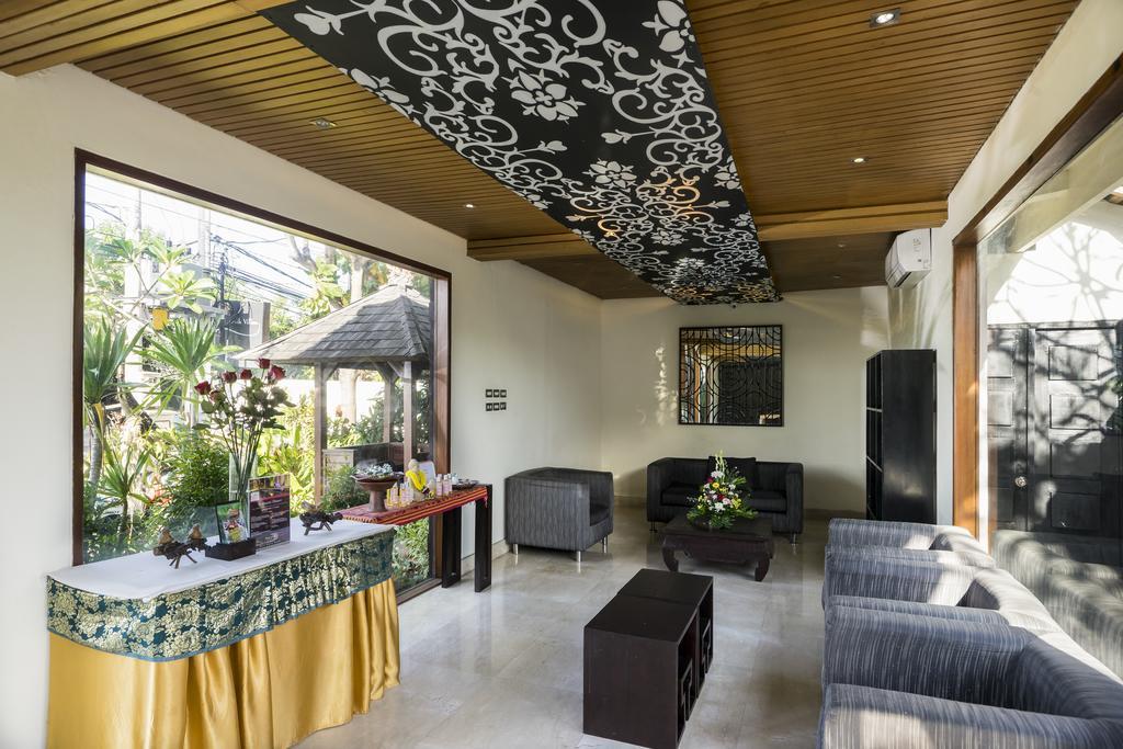 Kunti * Seminyak (Bali)