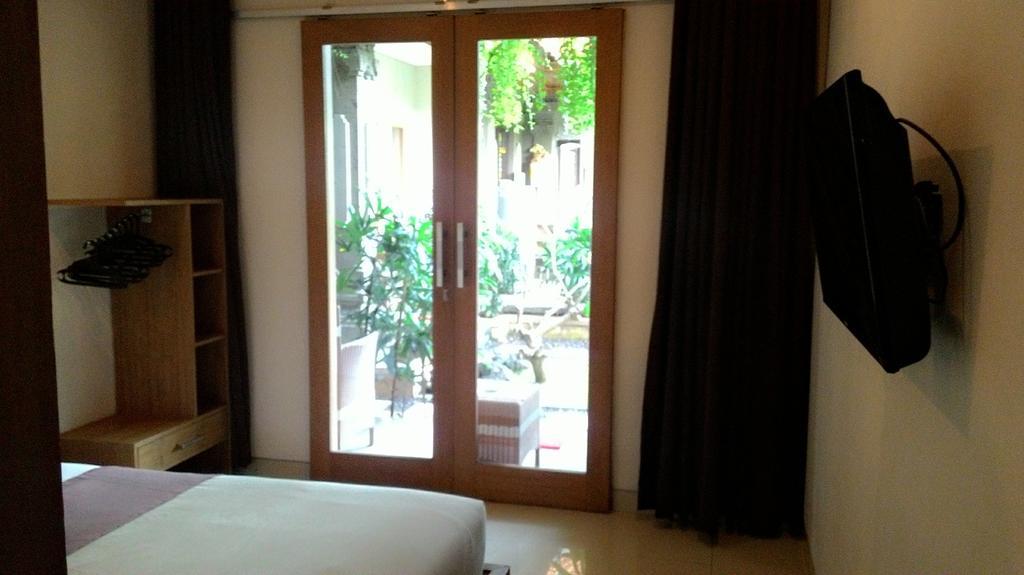 Kubu Carik Guest house Legian (Bali)