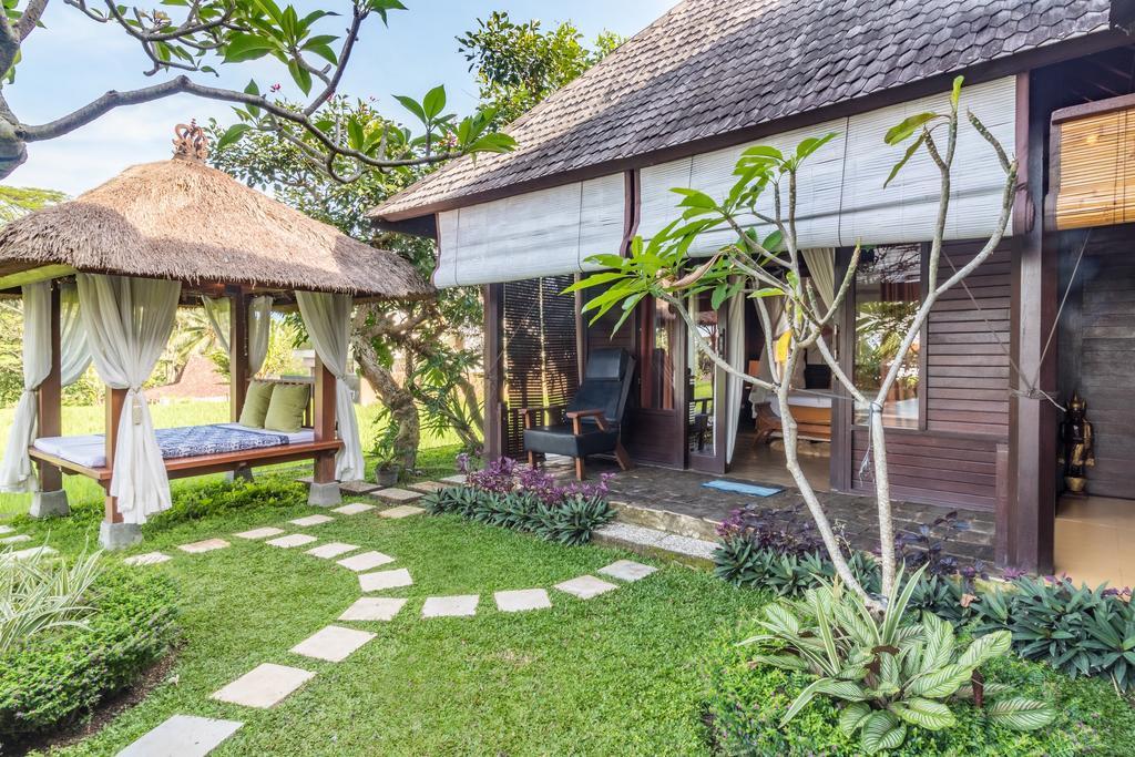 Padi Menari Villa *