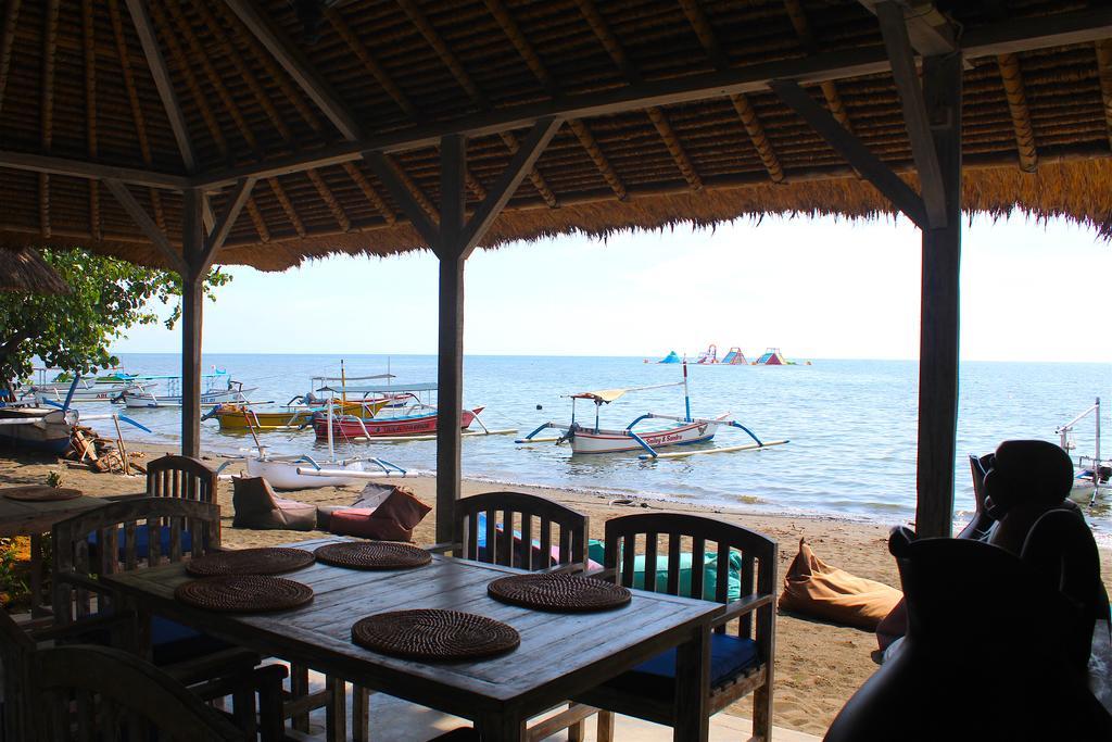 Beachouse Homestay Lovina (Bali)