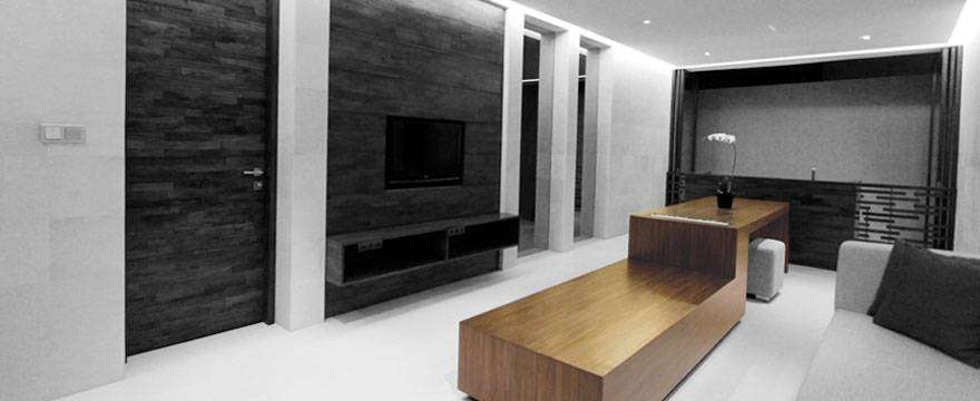 Villa Equilibria *