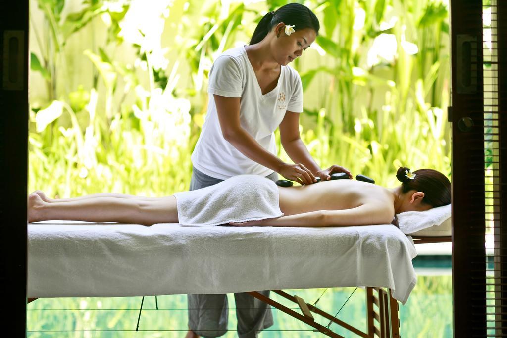 De Ubud & * Lodtunduh