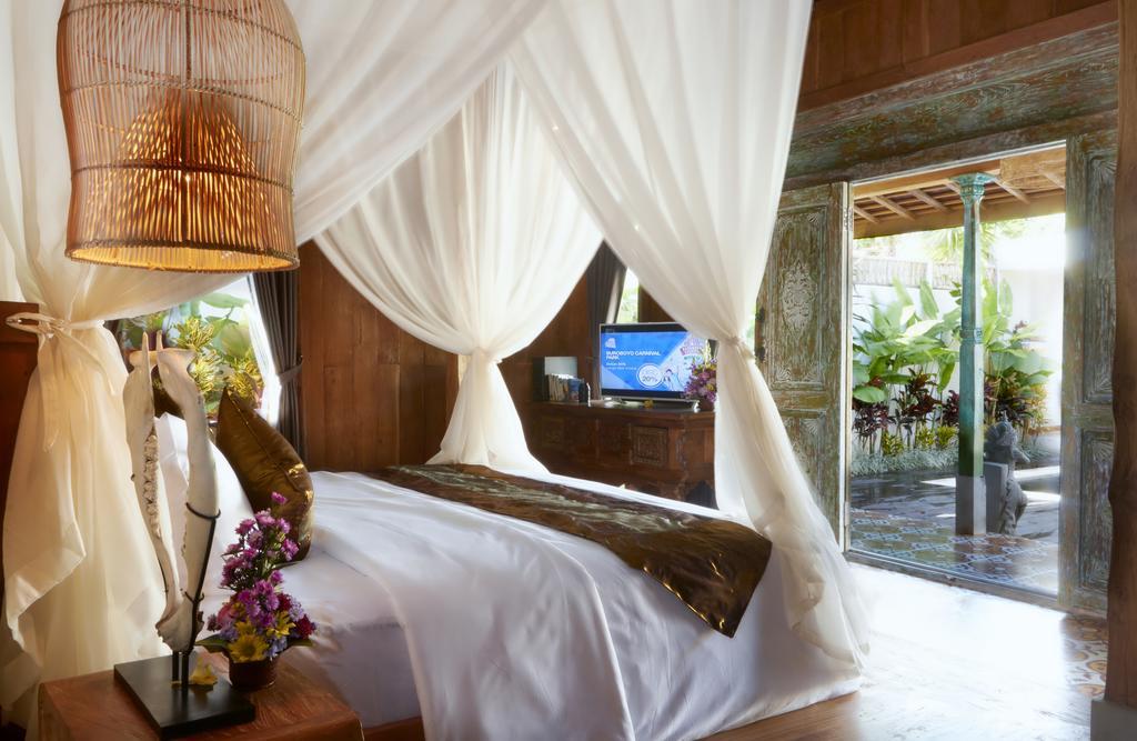 Kubu Kayu Seminyak (Bali)