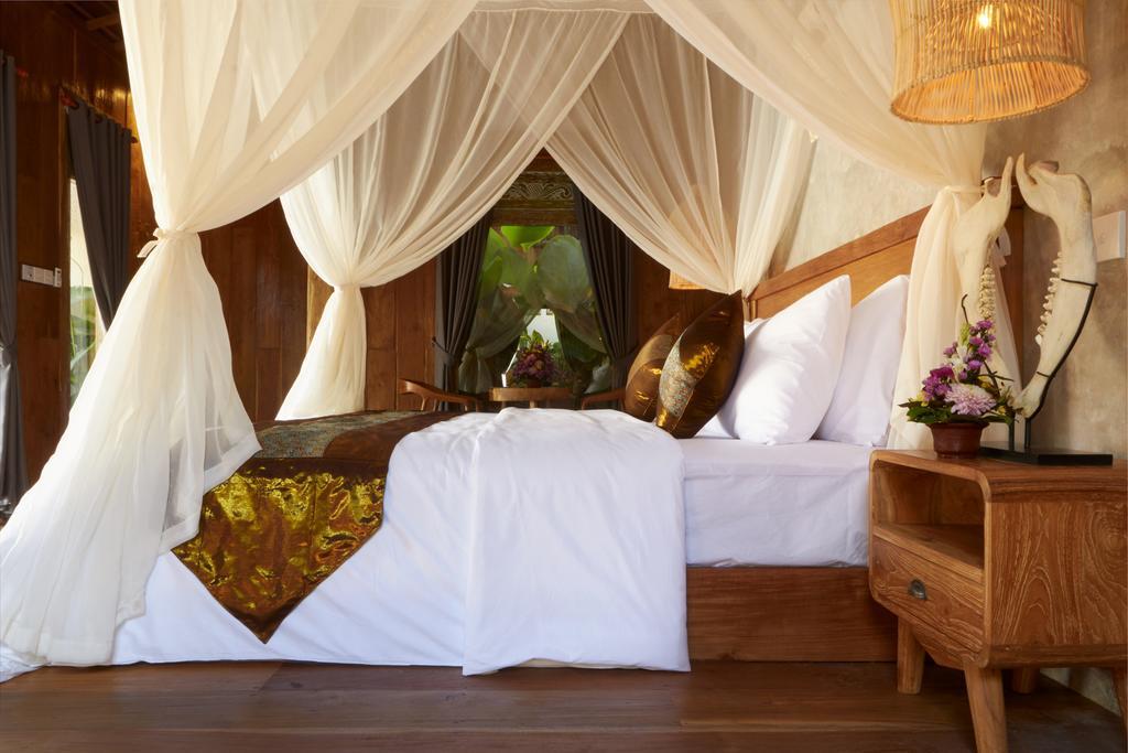Villa Kubu Kayu