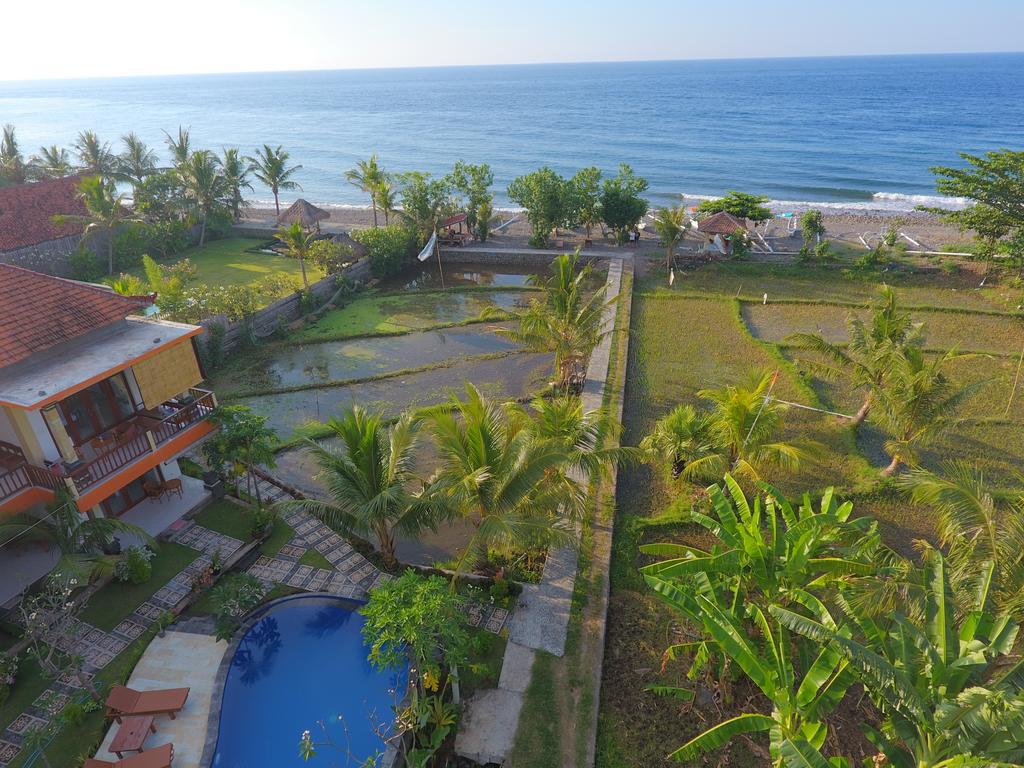 Mangga Beach Guest house