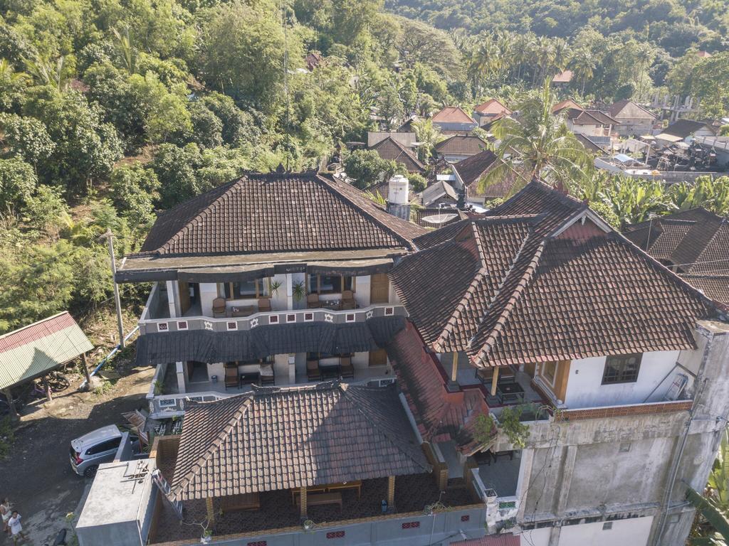 Serangan Ii 3* Padangbai (Bali)