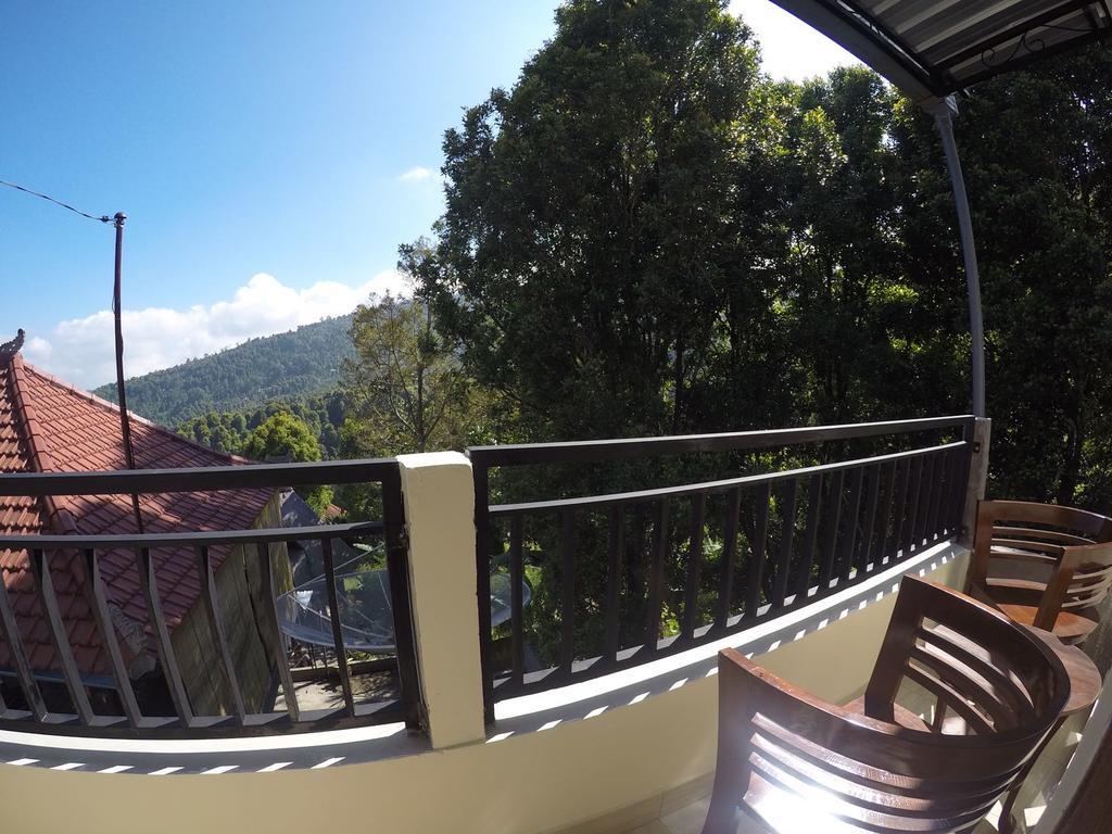 Guest house Adila Warung And