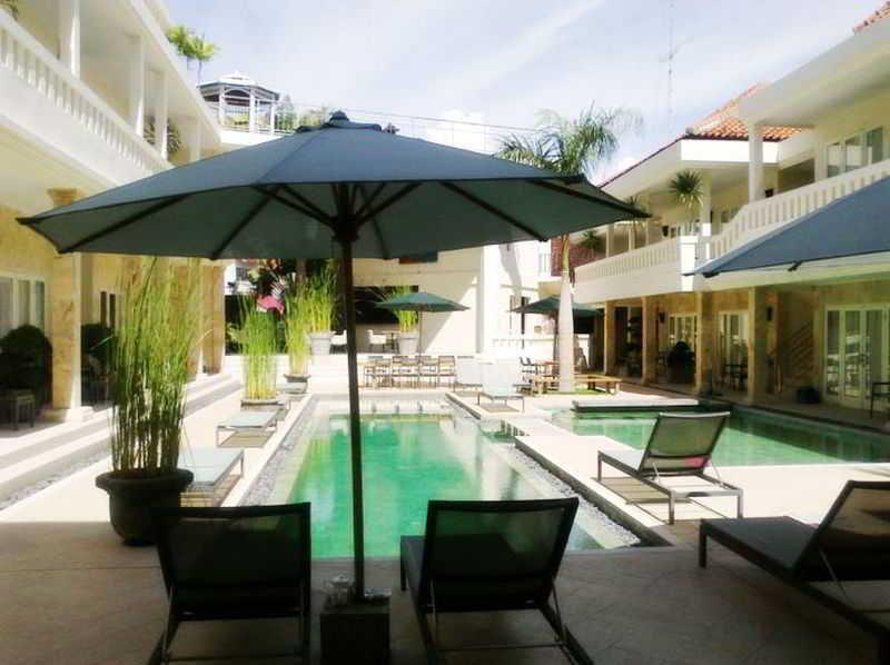 Bali Court & Hotel