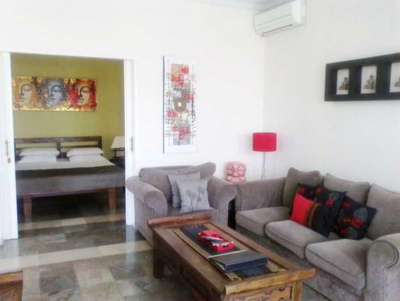 Bali Court & Hotel 3*
