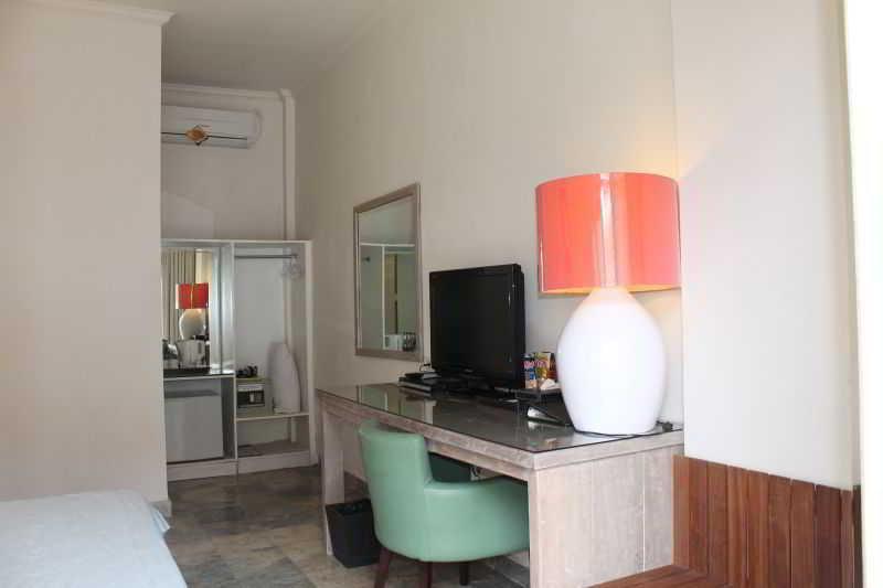 Bali Court & Hotel