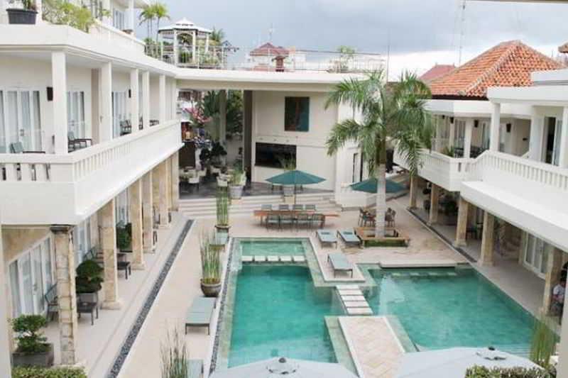 Bali Court & 3* Legian (Bali)