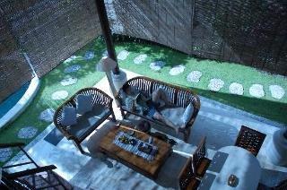 Athena Garden Villa *